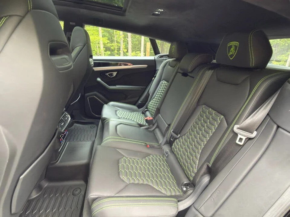 2020 Lamborghini Urus - Image 12 of 29