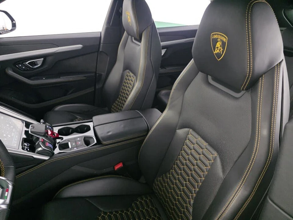 2020 Lamborghini Urus - Image 8 of 27