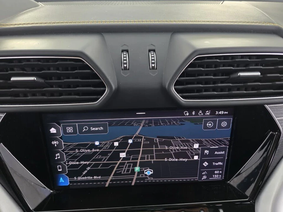 2020 Lamborghini Urus - Image 17 of 27