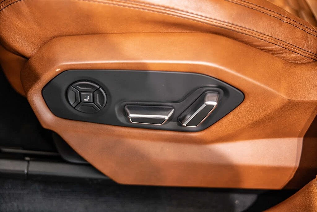 2020 Lamborghini Urus - Image 21 of 31