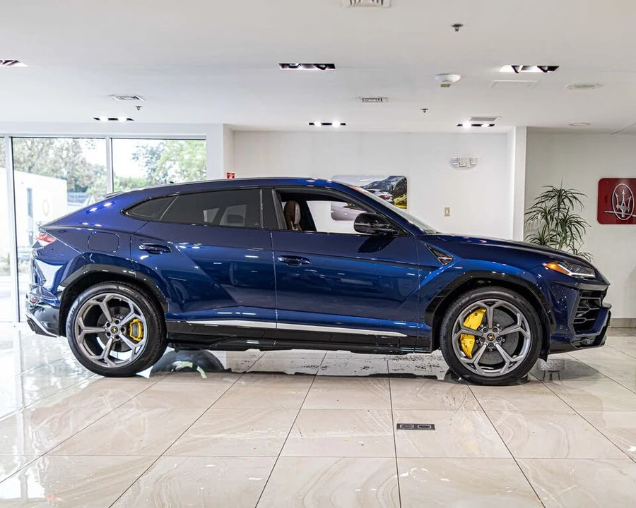 2020 Lamborghini Urus - Image 9 of 31