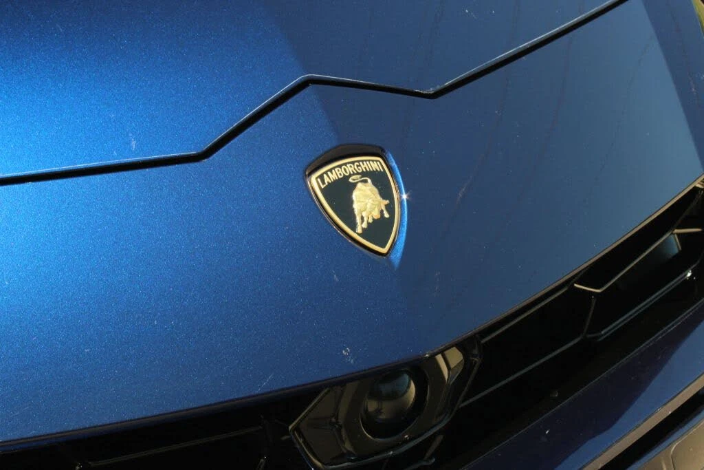2020 Lamborghini Urus - Image 12 of 31