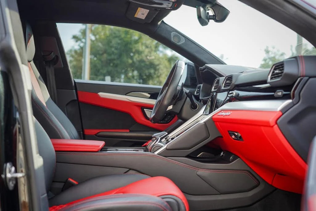 2020 Lamborghini Urus - Image 10 of 20