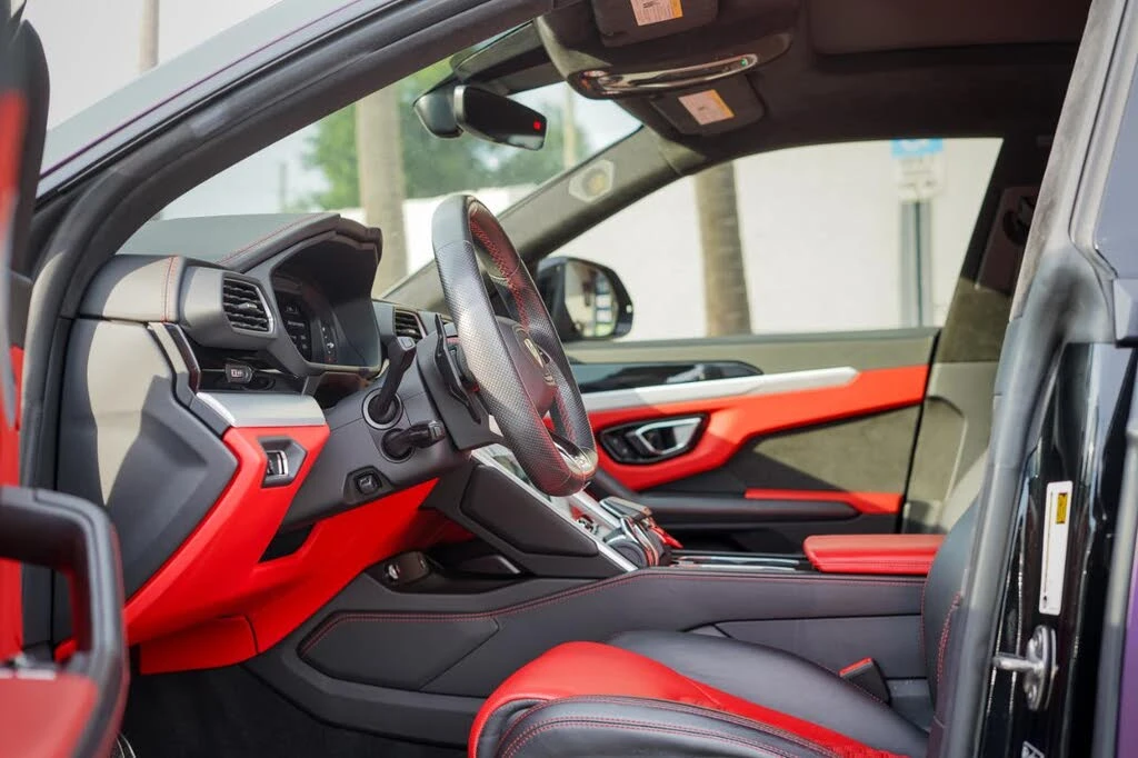 2020 Lamborghini Urus - Image 9 of 20
