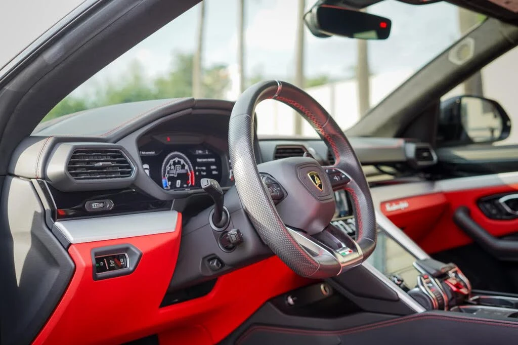 2020 Lamborghini Urus - Image 11 of 20