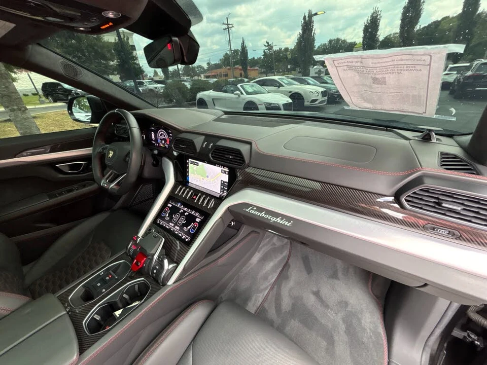 2020 Lamborghini Urus - Image 26 of 31