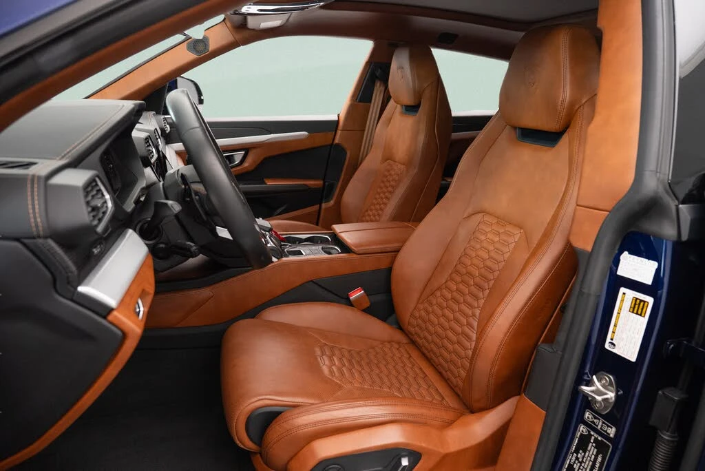 2020 Lamborghini Urus - Image 11 of 24