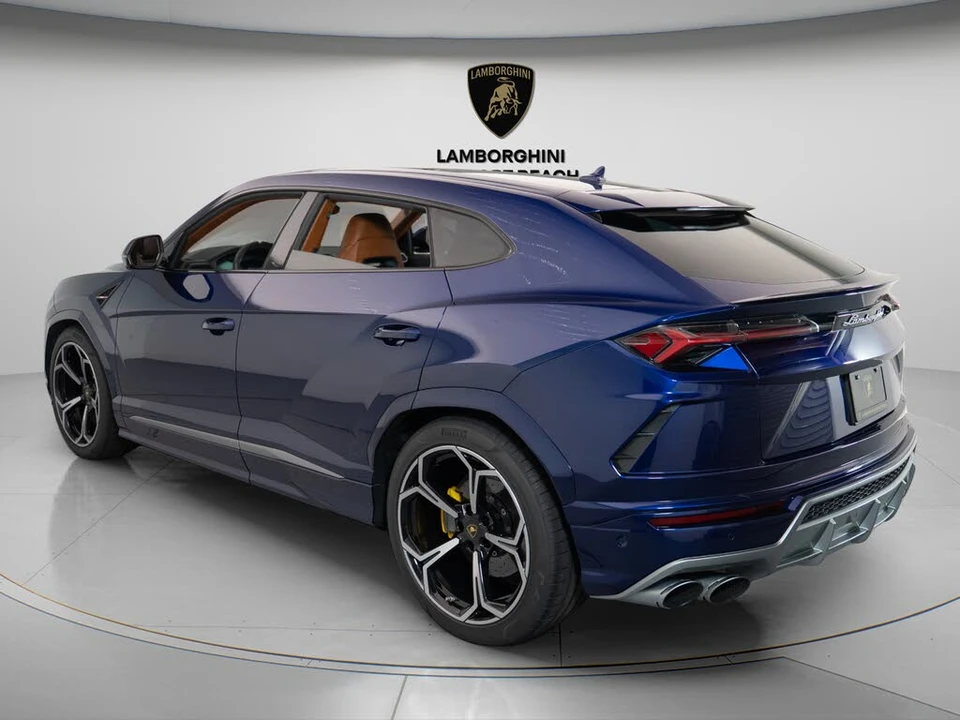2020 Lamborghini Urus - Image 5 of 24