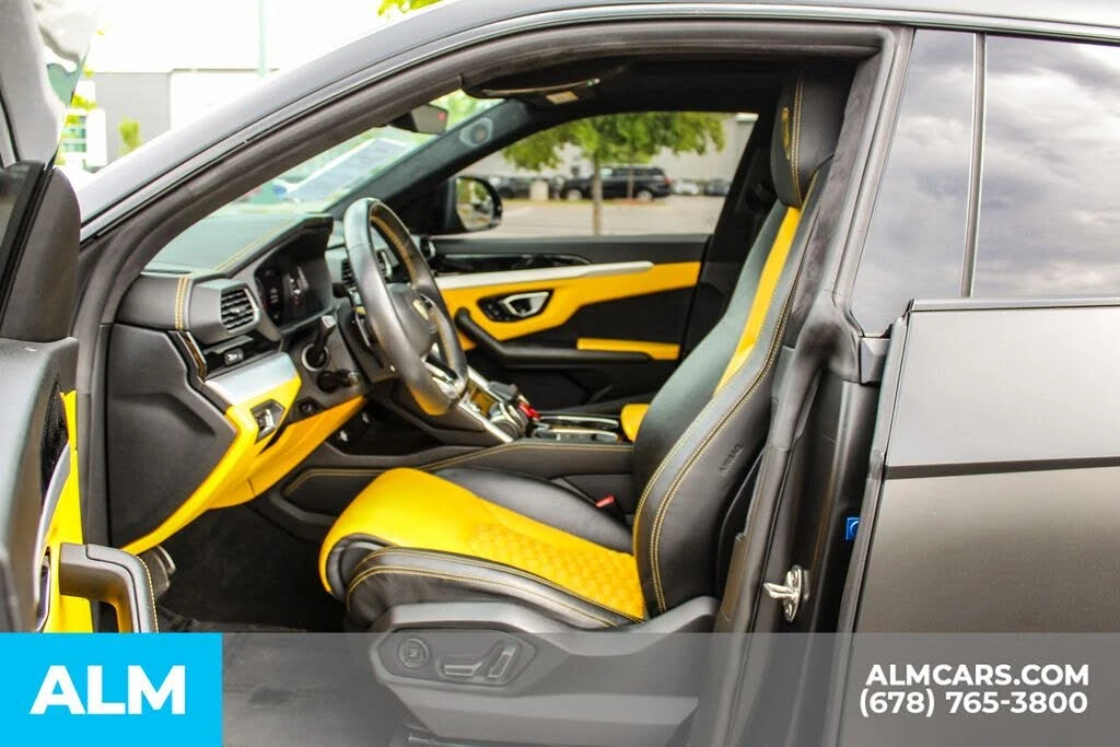 2020 Lamborghini Urus - Image 17 of 31