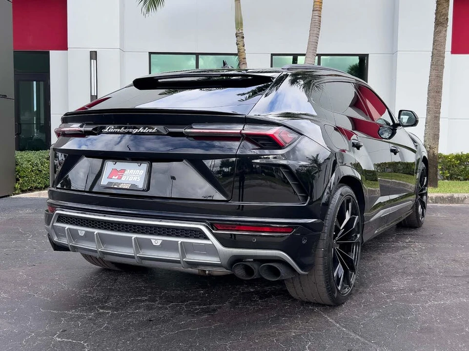 2020 Lamborghini Urus - Image 15 of 31