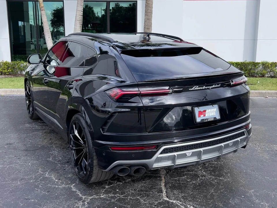 2020 Lamborghini Urus - Image 11 of 31