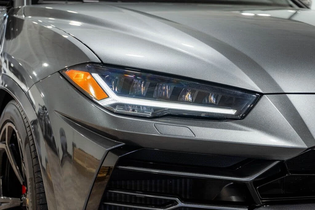 2020 Lamborghini Urus - Image 13 of 31