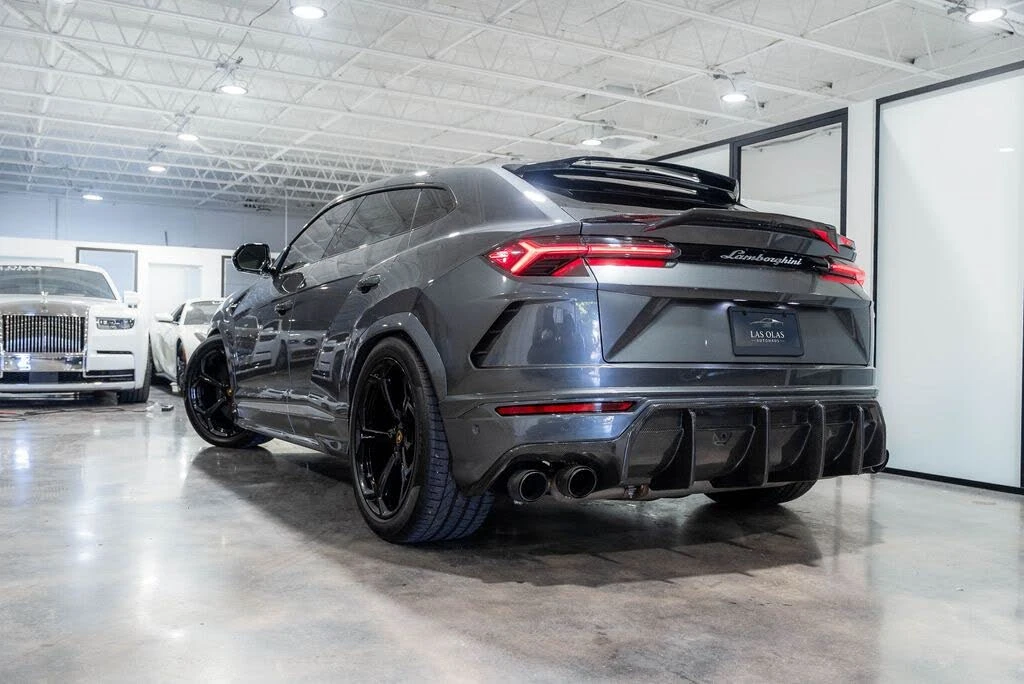 2020 Lamborghini Urus - Image 28 of 31