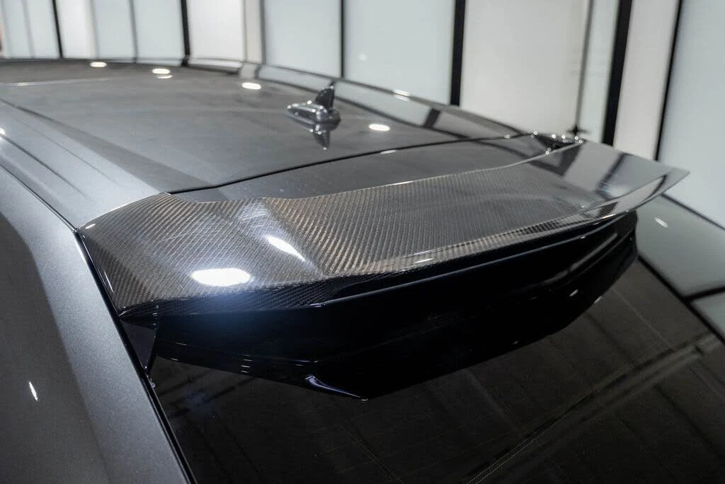 2020 Lamborghini Urus - Image 29 of 31