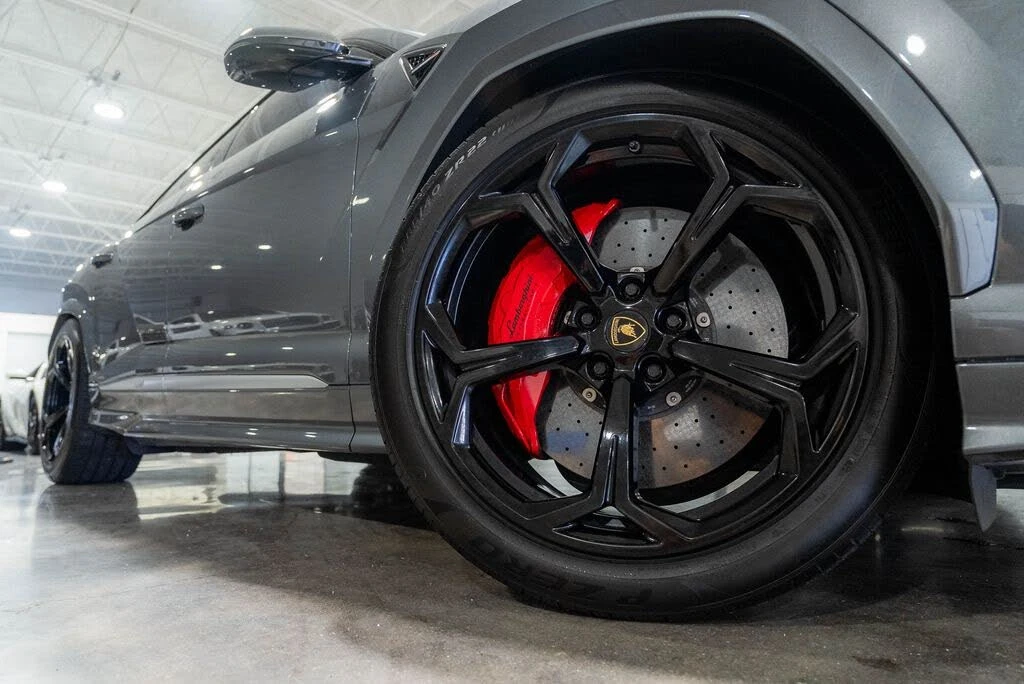 2020 Lamborghini Urus - Image 10 of 31