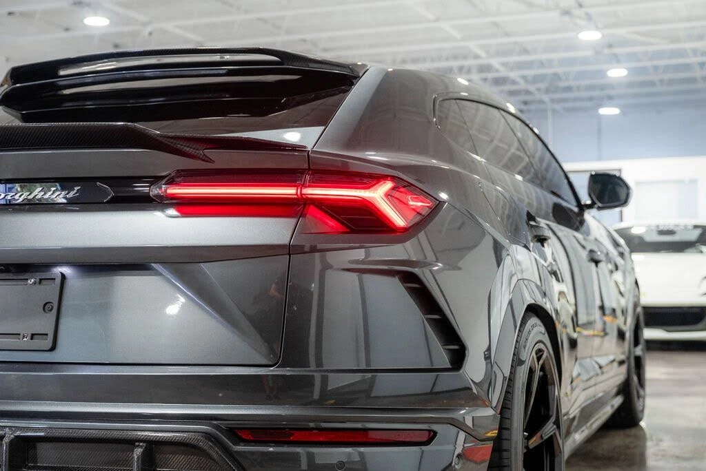 2020 Lamborghini Urus - Image 27 of 31