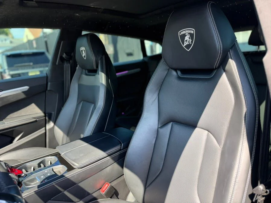 2020 Lamborghini Urus - Image 27 of 31