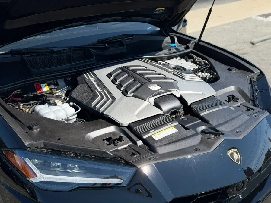 2020 Lamborghini Urus - Image 24 of 31