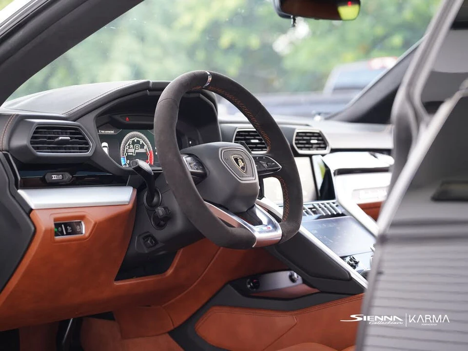 2020 Lamborghini Urus - Image 3 of 31