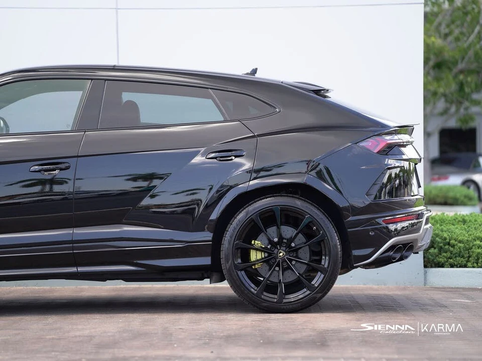 2020 Lamborghini Urus - Image 6 of 31