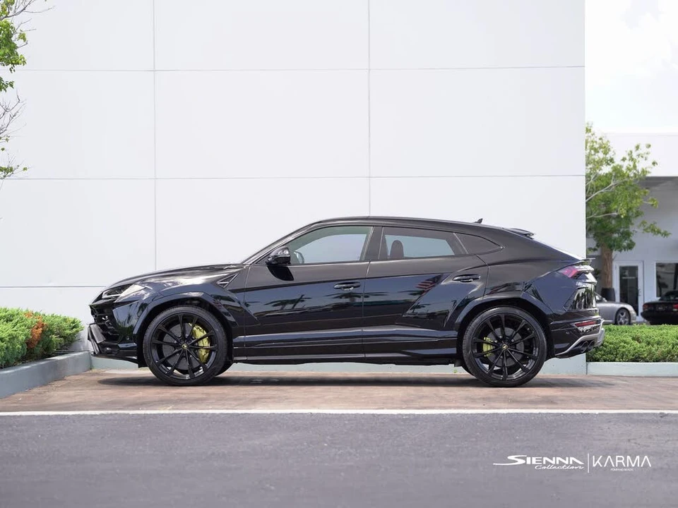 2020 Lamborghini Urus - Image 4 of 31