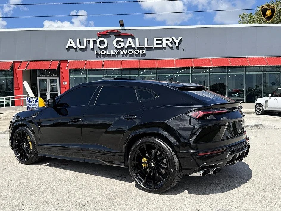 2020 Lamborghini Urus - Image 3 of 31