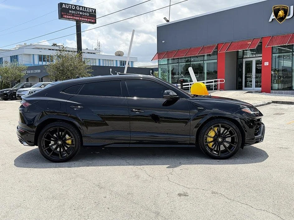 2020 Lamborghini Urus - Image 26 of 31