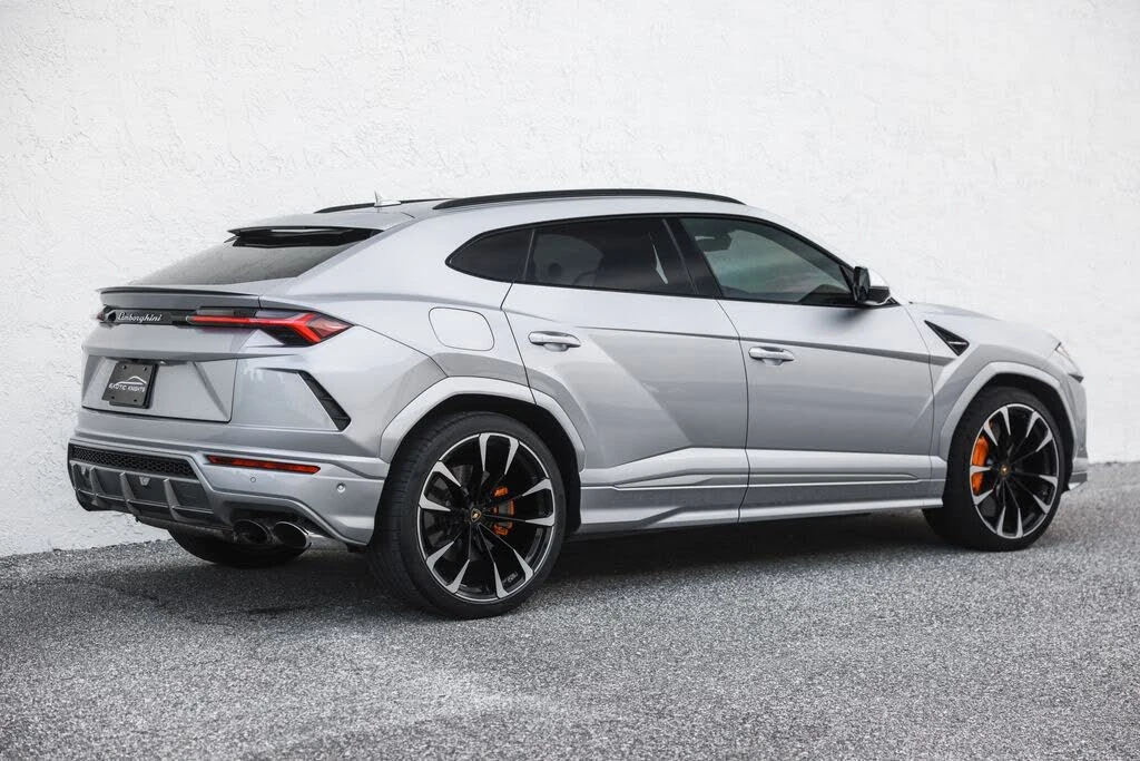 2020 Lamborghini Urus - Image 7 of 31
