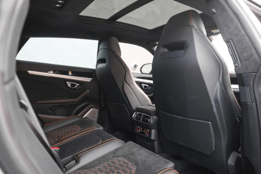 2020 Lamborghini Urus - Image 25 of 31