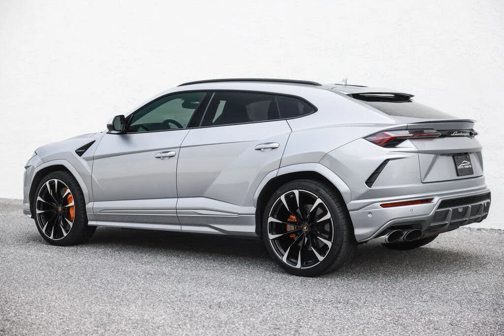 2020 Lamborghini Urus - Image 15 of 31