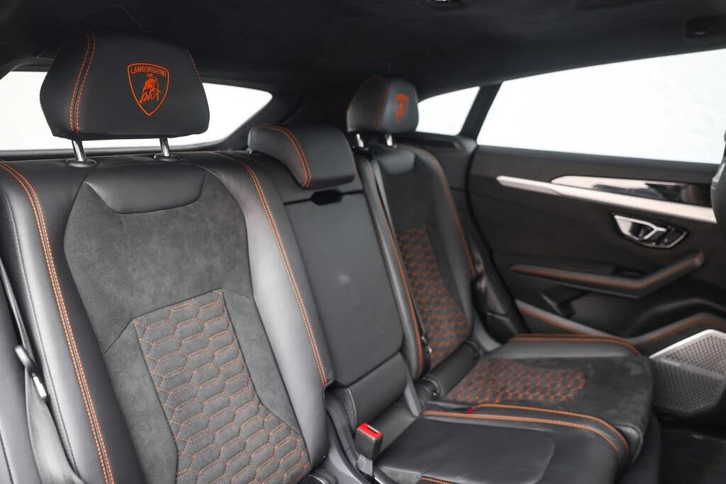 2020 Lamborghini Urus - Image 27 of 31