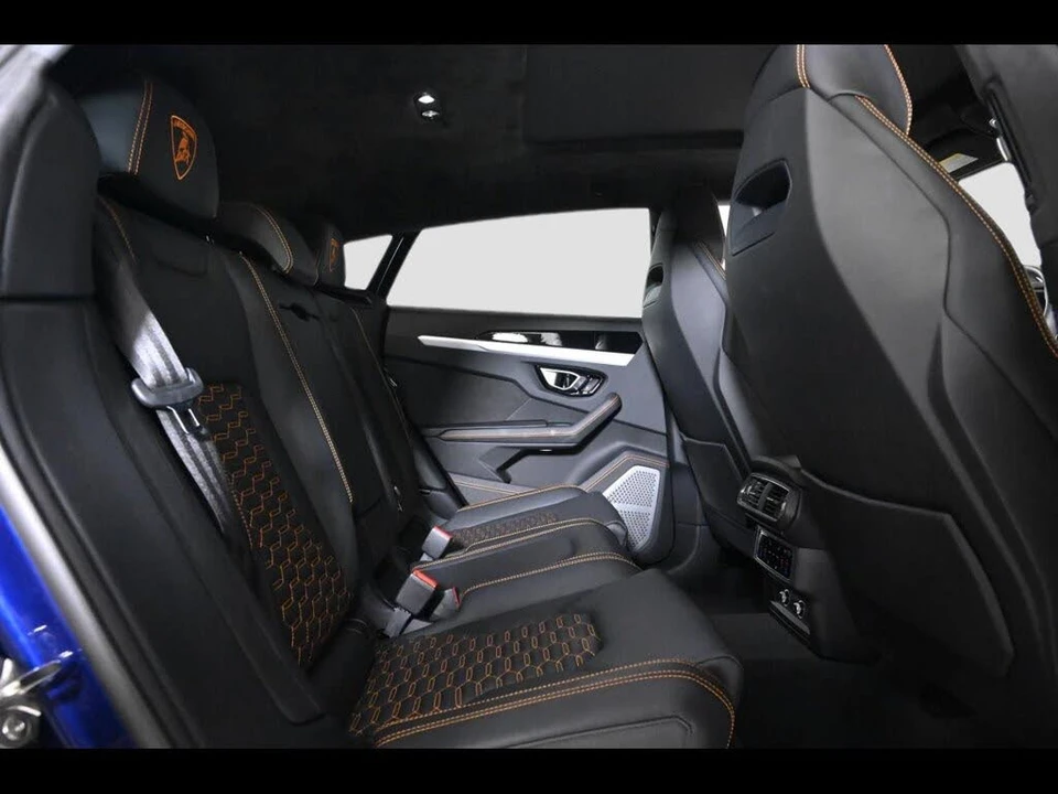 2020 Lamborghini Urus - Image 17 of 31