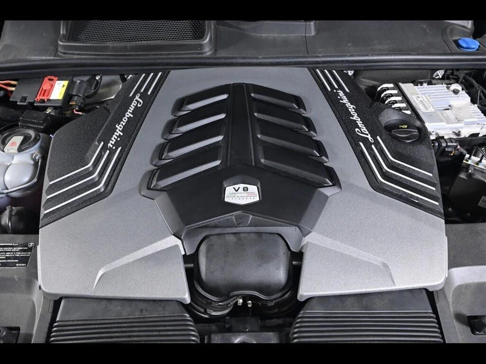 2020 Lamborghini Urus - Image 31 of 31