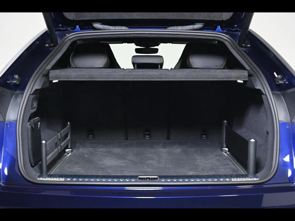 2020 Lamborghini Urus - Image 30 of 31