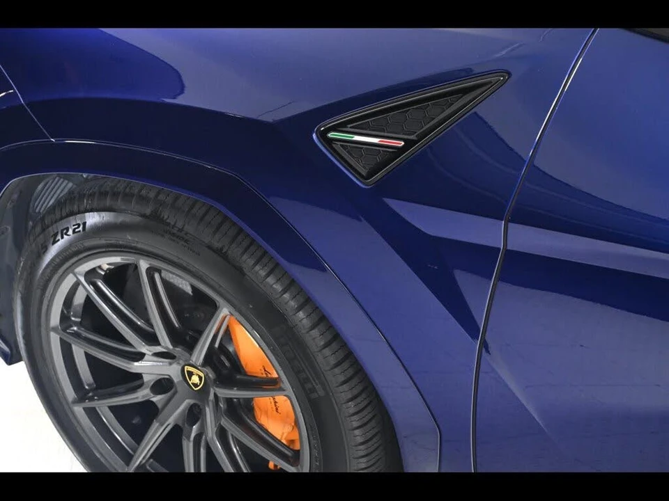 2020 Lamborghini Urus - Image 28 of 31