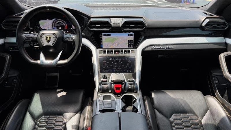 2020 Lamborghini Urus - Image 22 of 31