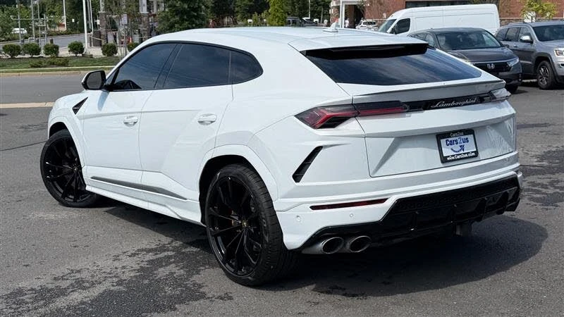 2020 Lamborghini Urus - Image 4 of 31