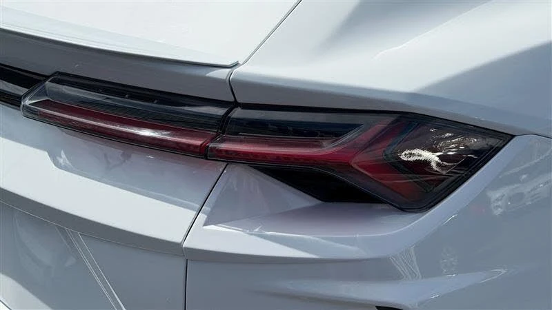 2020 Lamborghini Urus - Image 21 of 31