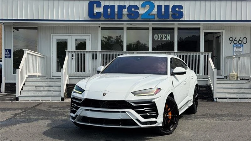 2020 Lamborghini Urus - Image 2 of 31