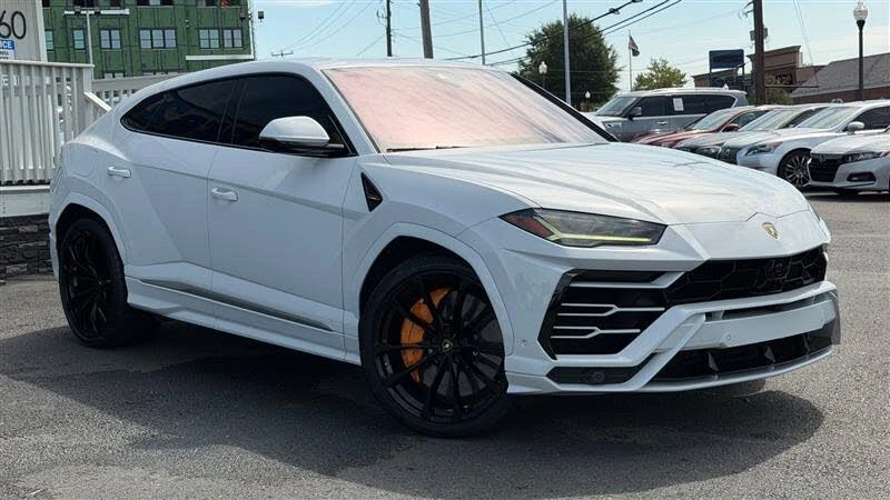 2020 Lamborghini Urus - Image 8 of 31