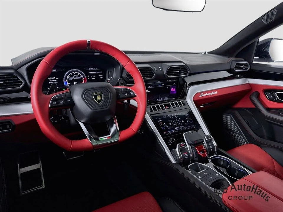 2020 Lamborghini Urus - Image 30 of 31