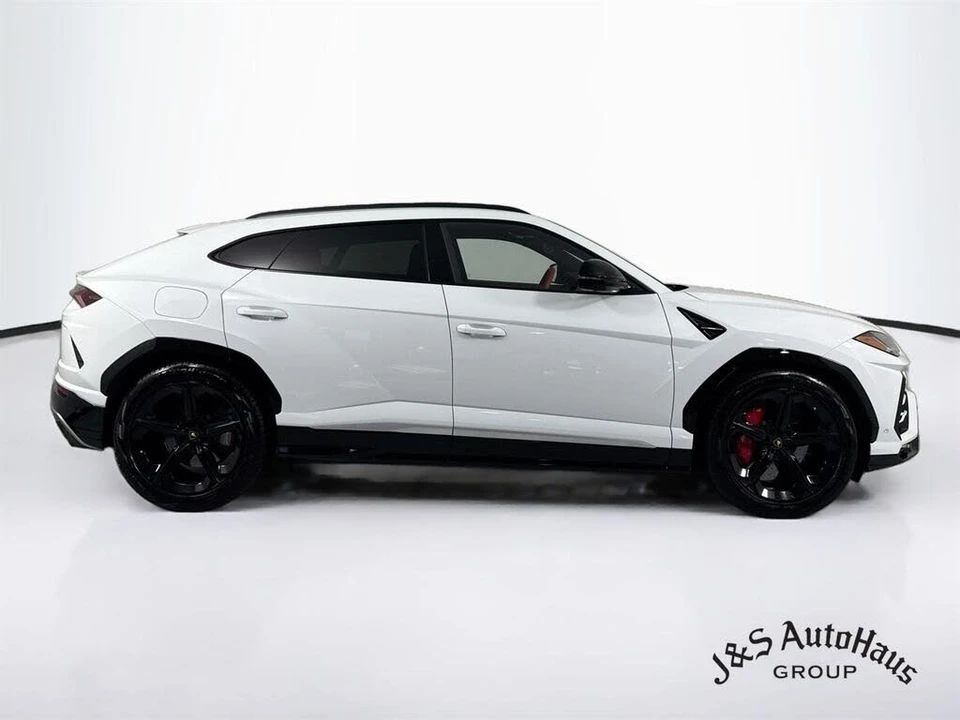 2020 Lamborghini Urus - Image 8 of 31