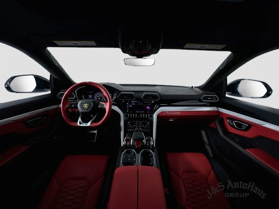 2020 Lamborghini Urus - Image 29 of 31