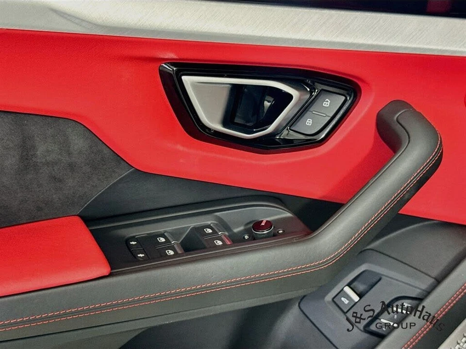 2020 Lamborghini Urus - Image 24 of 31