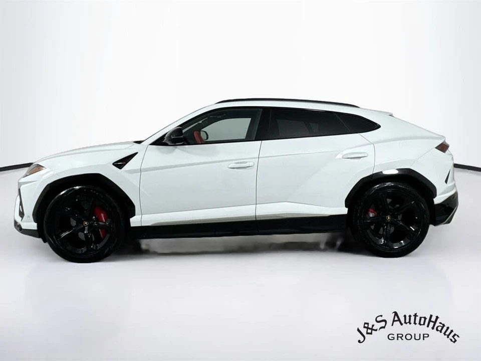 2020 Lamborghini Urus - Image 4 of 31