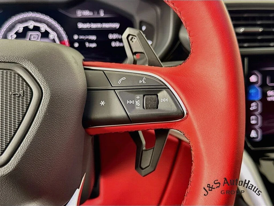 2020 Lamborghini Urus - Image 14 of 31