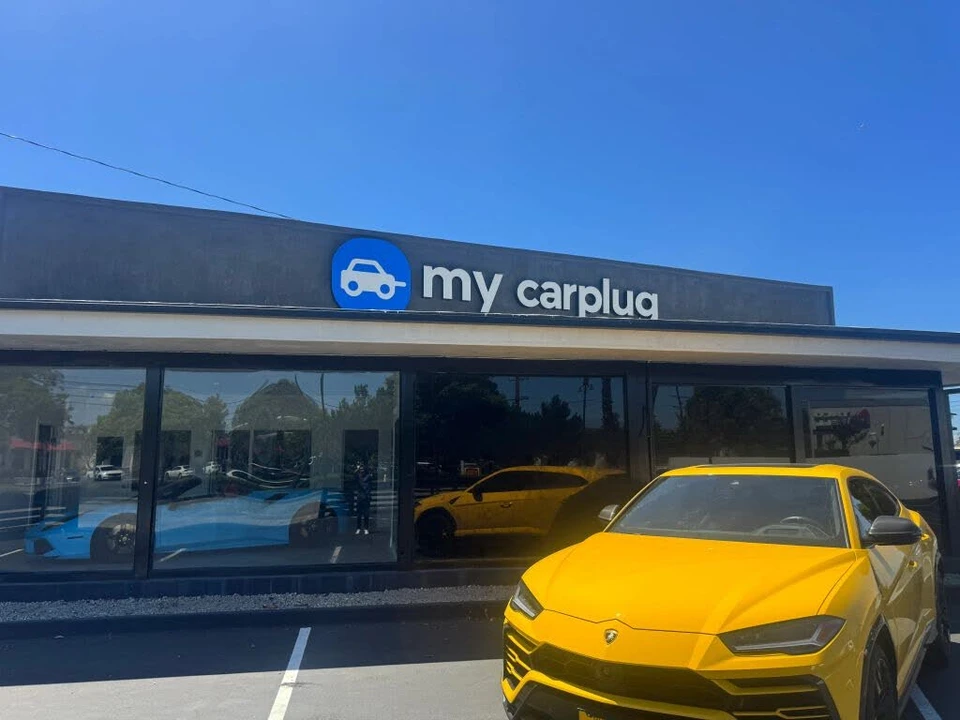 2020 Lamborghini Urus - Image 5 of 11