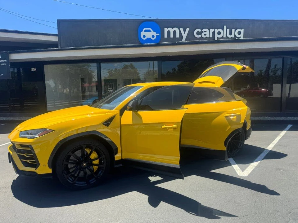 2020 Lamborghini Urus - Image 3 of 11