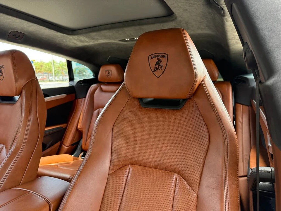 2020 Lamborghini Urus - Image 25 of 31