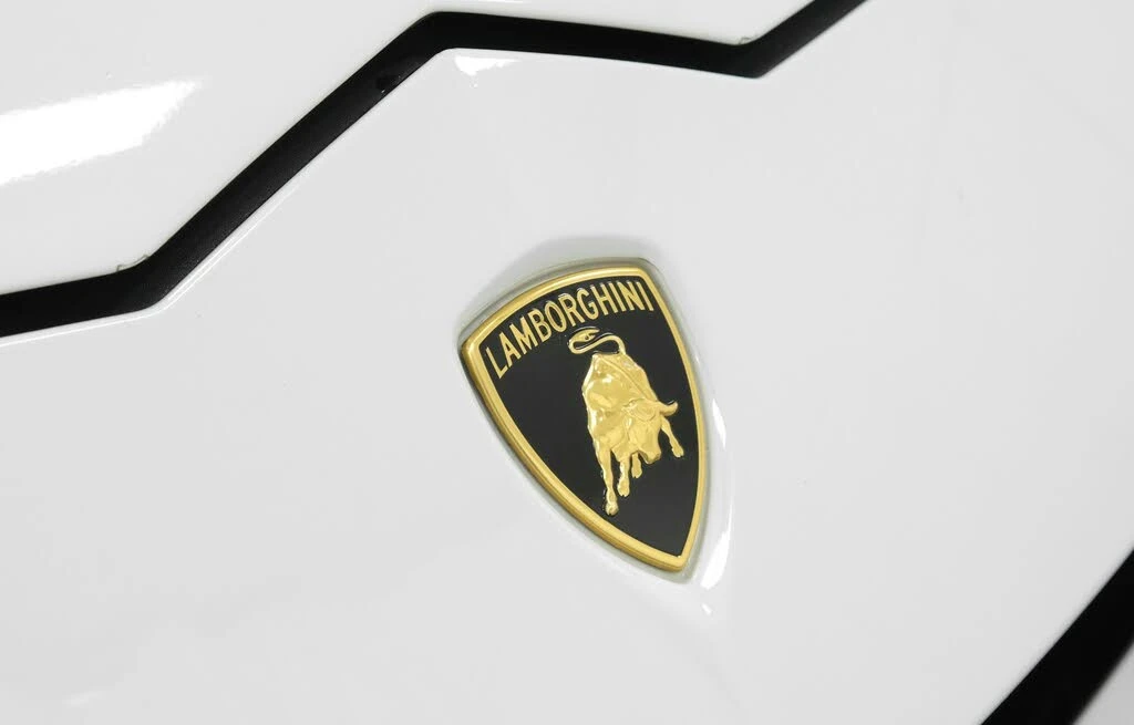 2020 Lamborghini Urus - Image 10 of 31